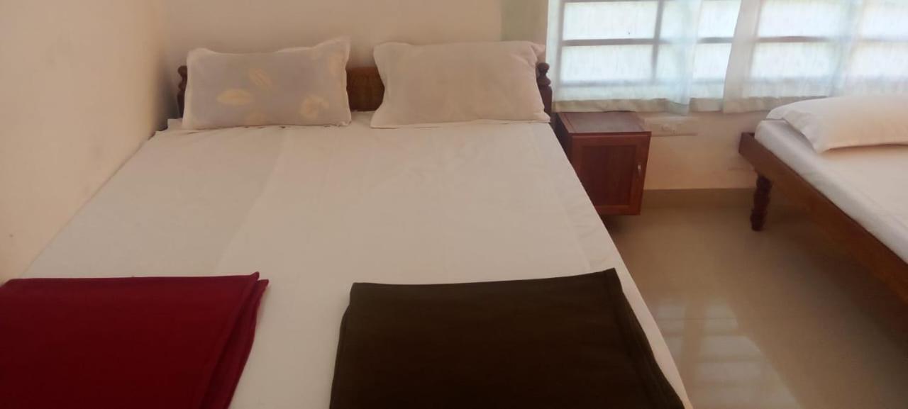 Somatheertham Resort Thiruvananthapuram ภายนอก รูปภาพ