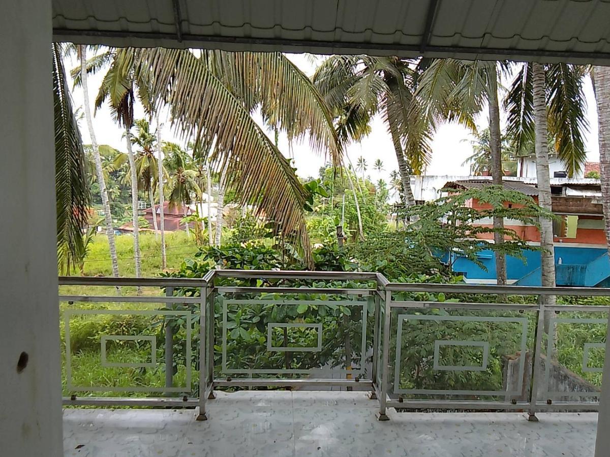 Somatheertham Resort Thiruvananthapuram ภายนอก รูปภาพ