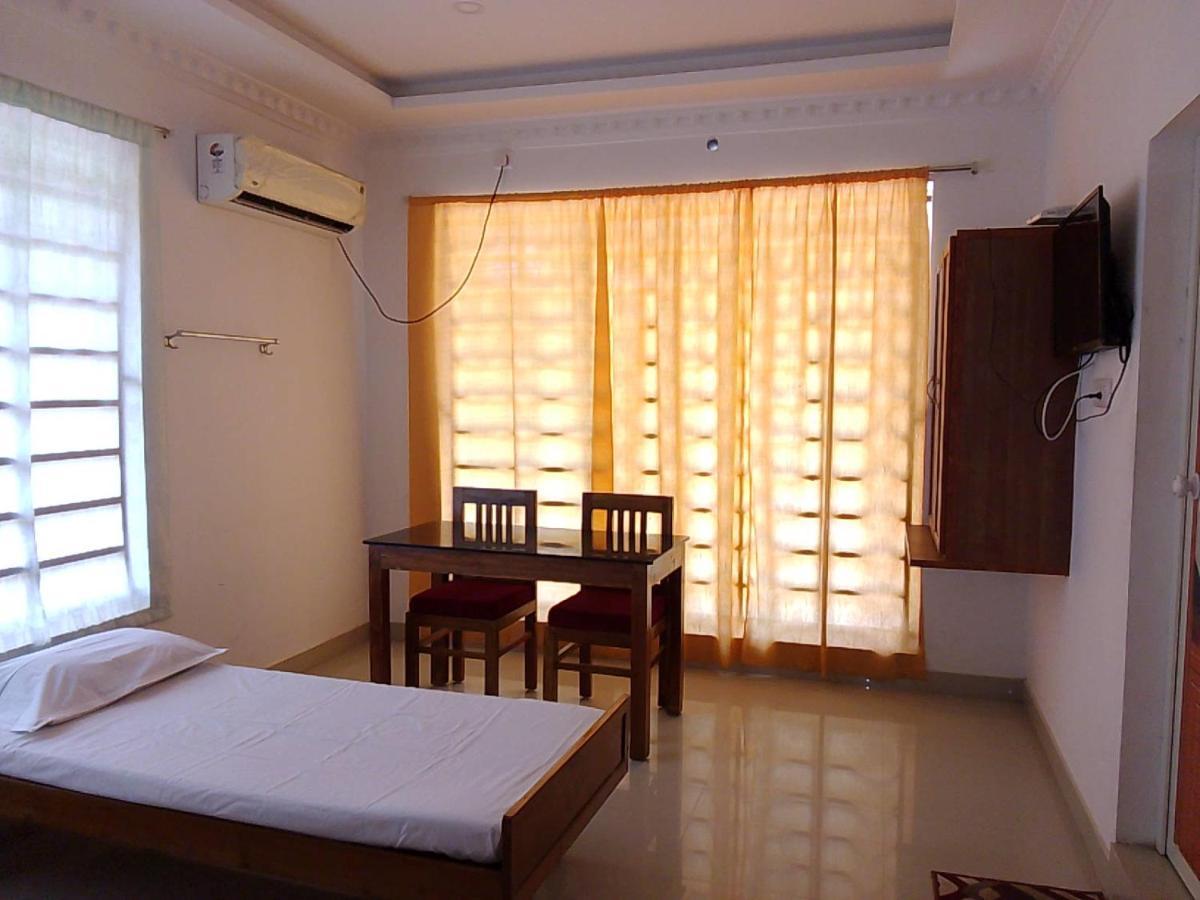 Somatheertham Resort Thiruvananthapuram ภายนอก รูปภาพ