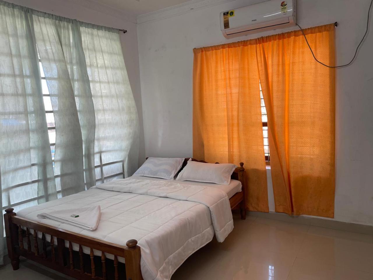Somatheertham Resort Thiruvananthapuram ห้อง รูปภาพ