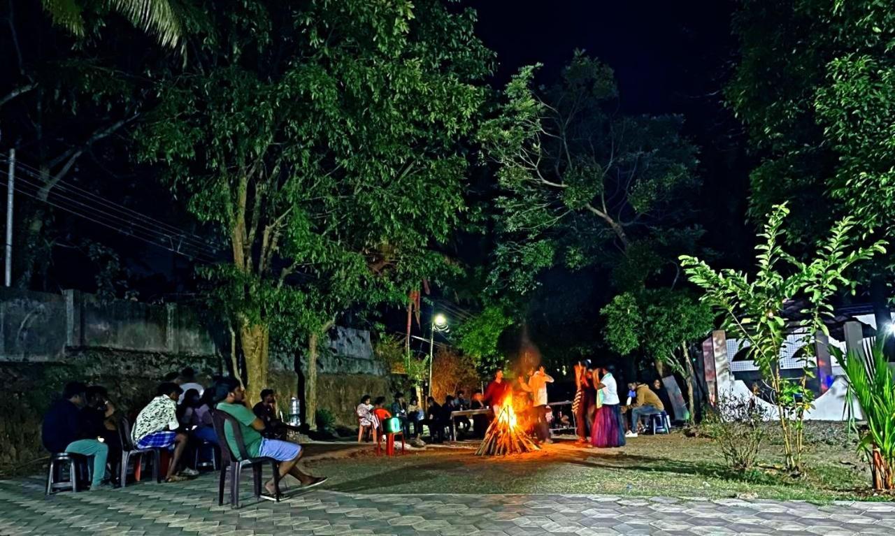 Somatheertham Resort Thiruvananthapuram ภายนอก รูปภาพ